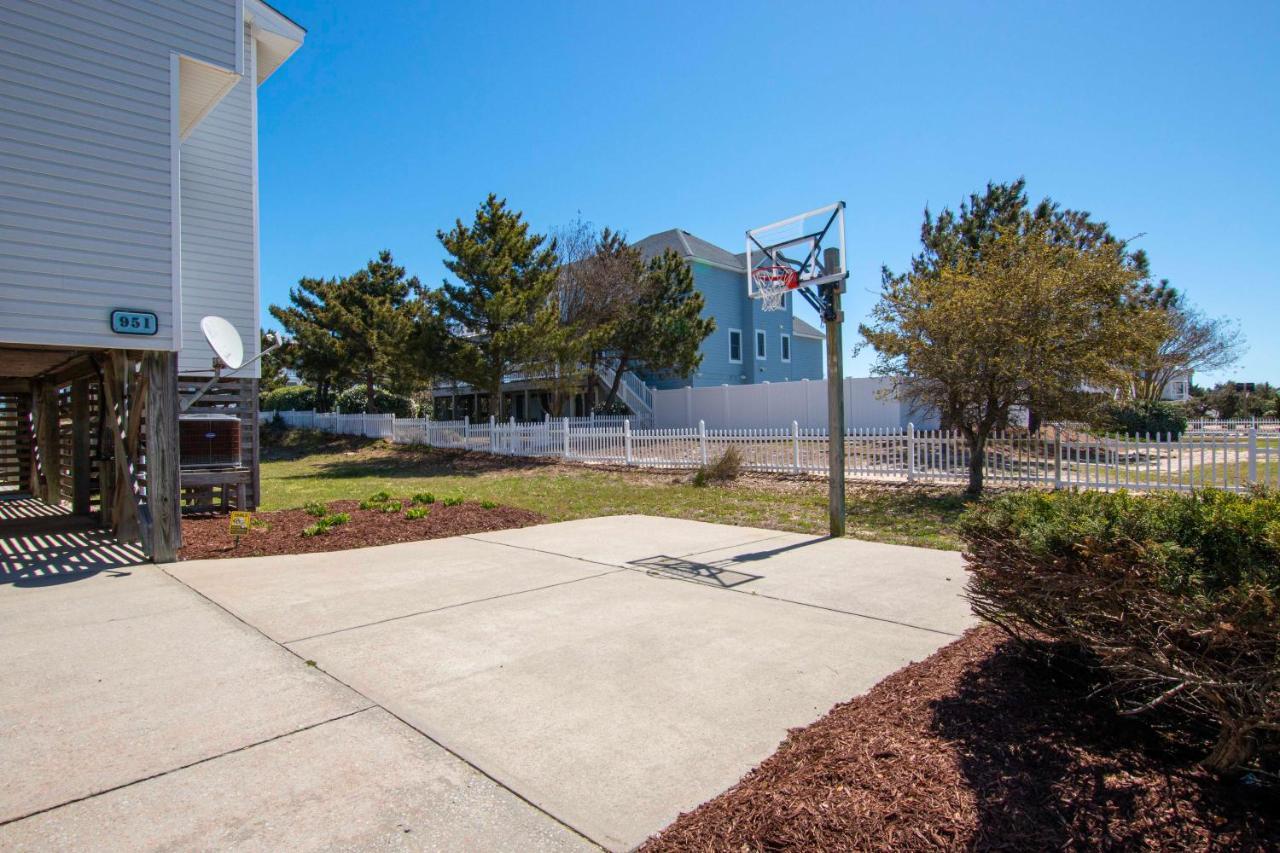 Ww951, Mommas Happy, Daddys Broke- Oceanside, Private Pool, Sun Decks, 660 Ft To Beach Access! Corolla Exterior photo